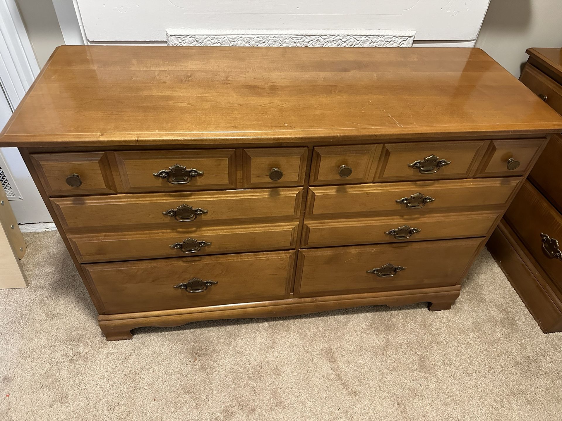 Dresser Set