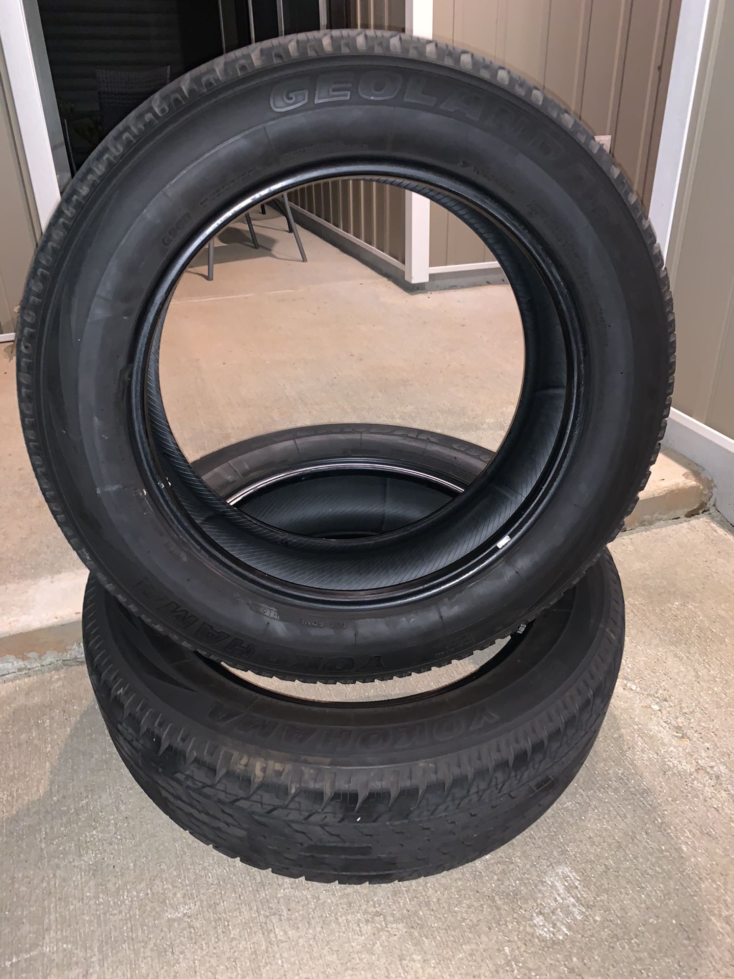 2 Yokohama Geolander G96 245/60/20 Tires 6/32