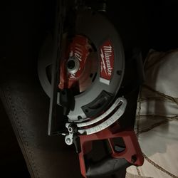 Milwaukee 18v Fuel Circular Saw 