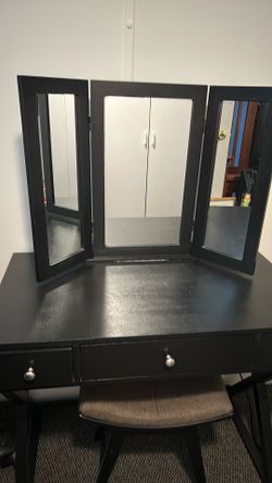 Dresser and mirror