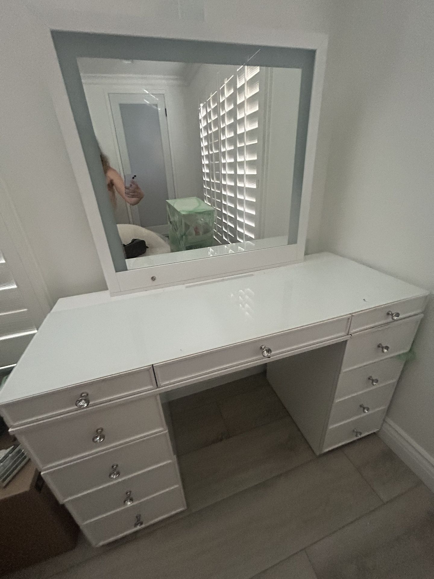 Makeup Vanity