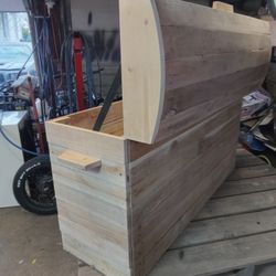 Wooden Trunk/toy Box 