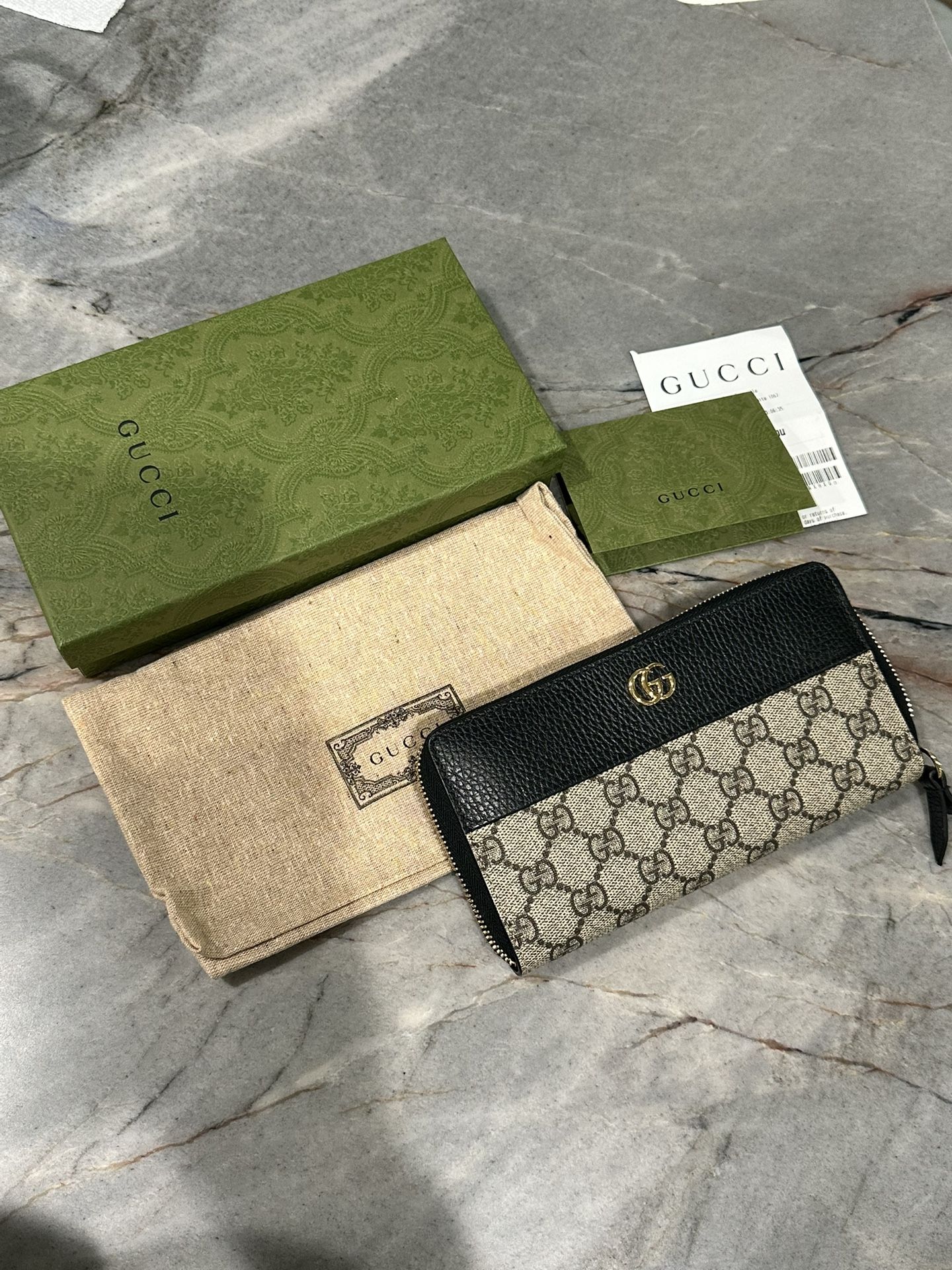 Gucci Marmont Bi-color Zip Around Wallet