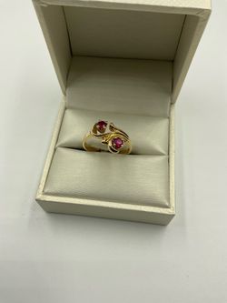 MOTHER’S DAY SPECIAL 14KT YELLOW GOLD FASHION RING WITH 2 CENTER RUBY STONES 3.2GR SIZE 7.5”