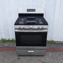 GE Stove 