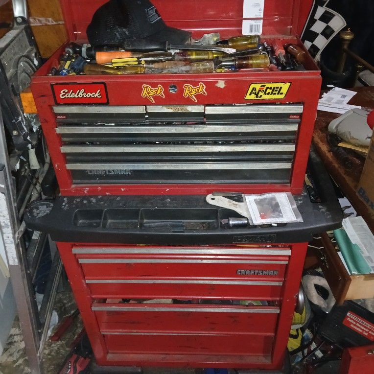 2 Craftsman Roll Aways And Bunch Tools