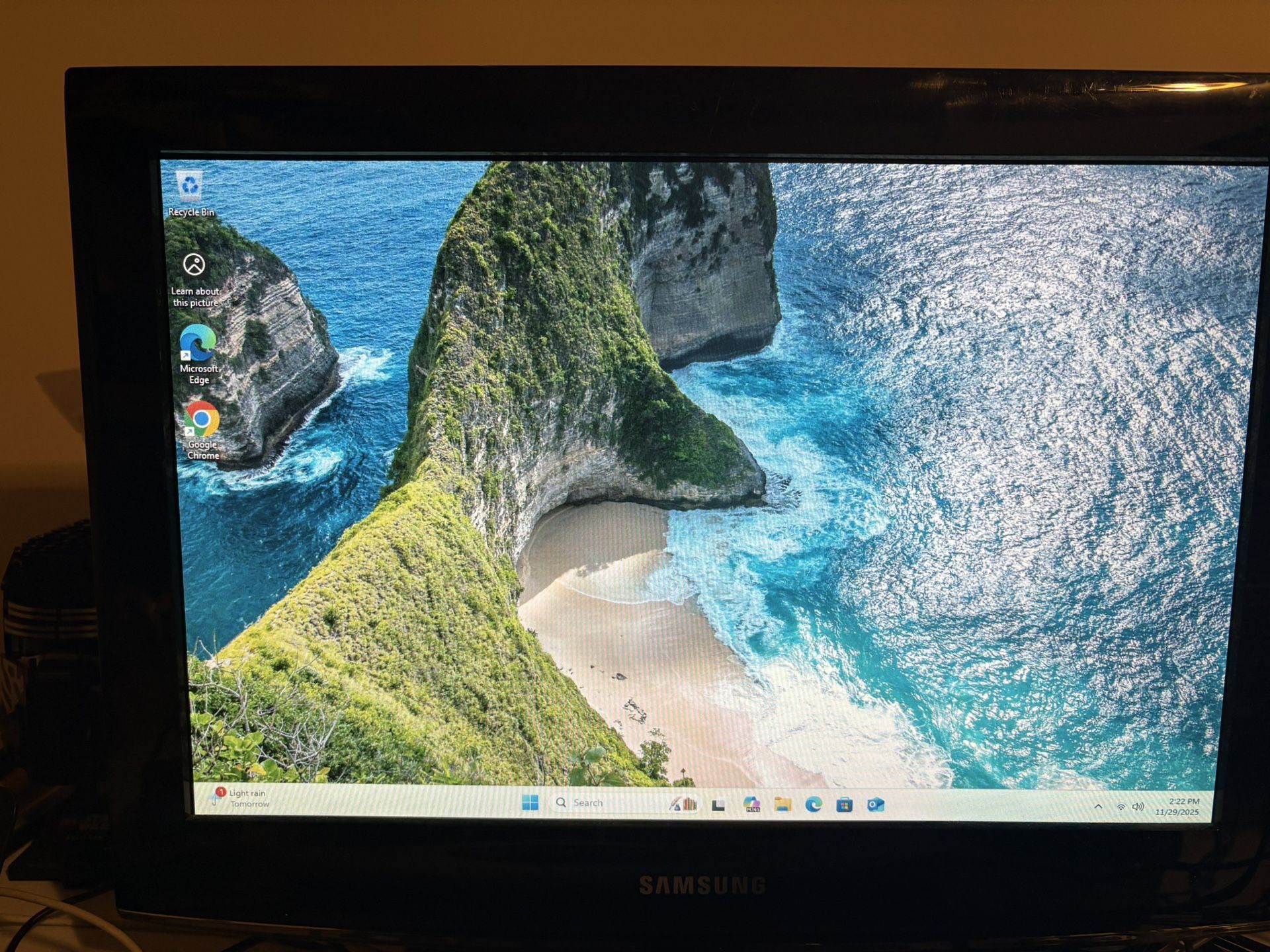 Dell precision 3420 PC Tower With windows 11 Installed