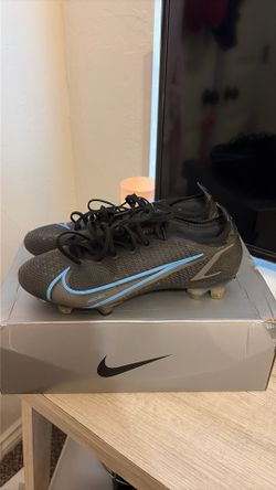 Nike Mercurial Superfly 8 Elite FG Soccer Cleats
