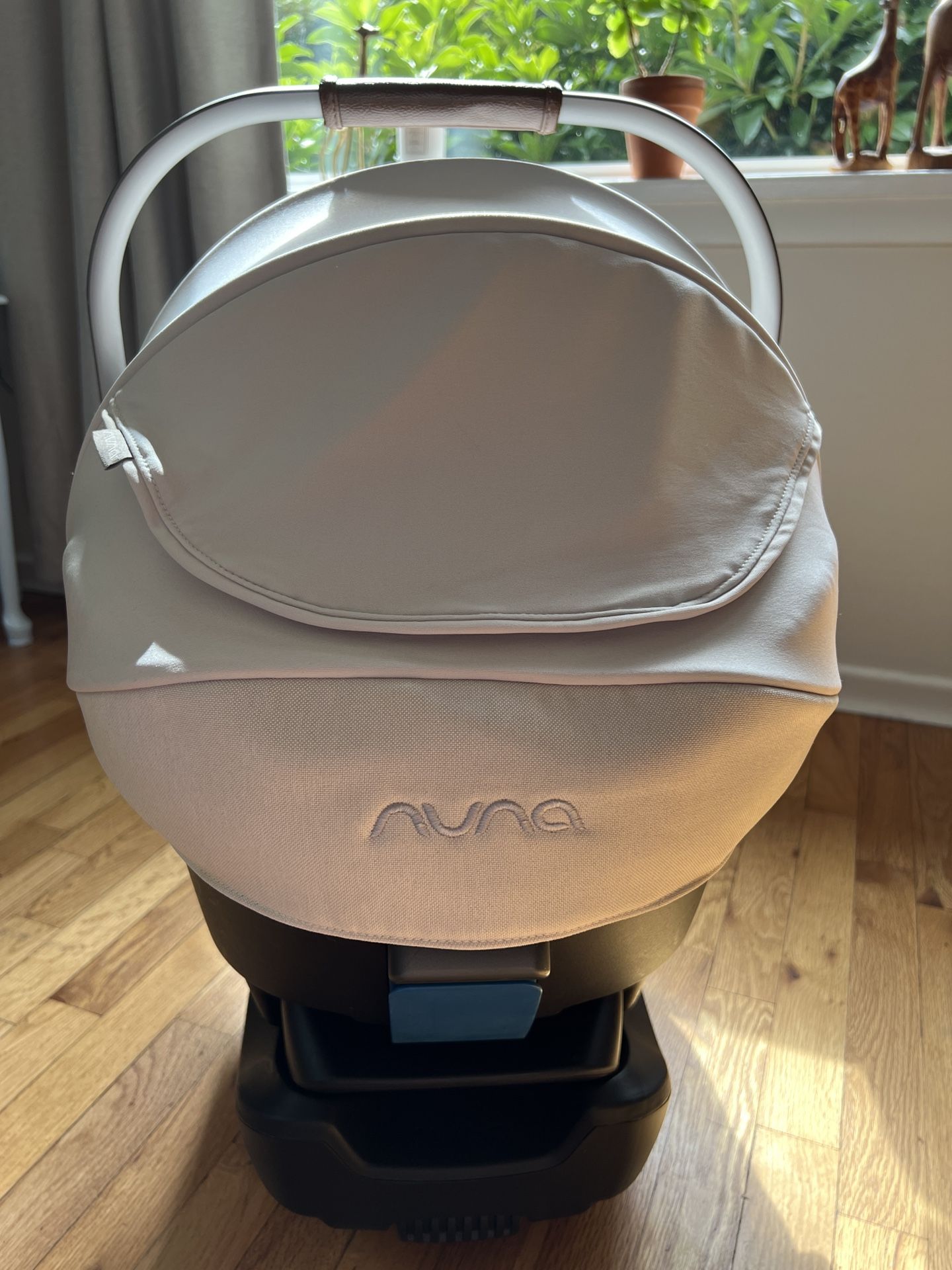 Nuna Pipa Rx + 2 Relx Bases And Stroller for Sale in Edmonds, WA OfferUp
