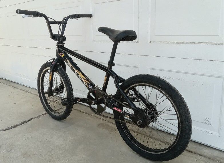 20 INCH 2001 HAROBIKES SHREDDER PRO CRMO FREESTYLE BMX BICYCLE  - READY TO RIDE!