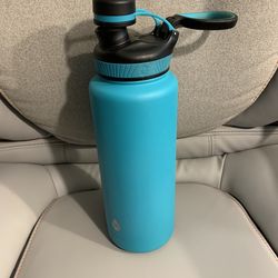 Tal hydration 40oz water bottle