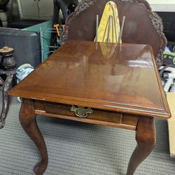 End table