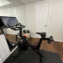 Peloton Bike