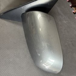 Hyundai sonata 2010 driver side OEM silver gray color mirror  No damage replaced both  like new 