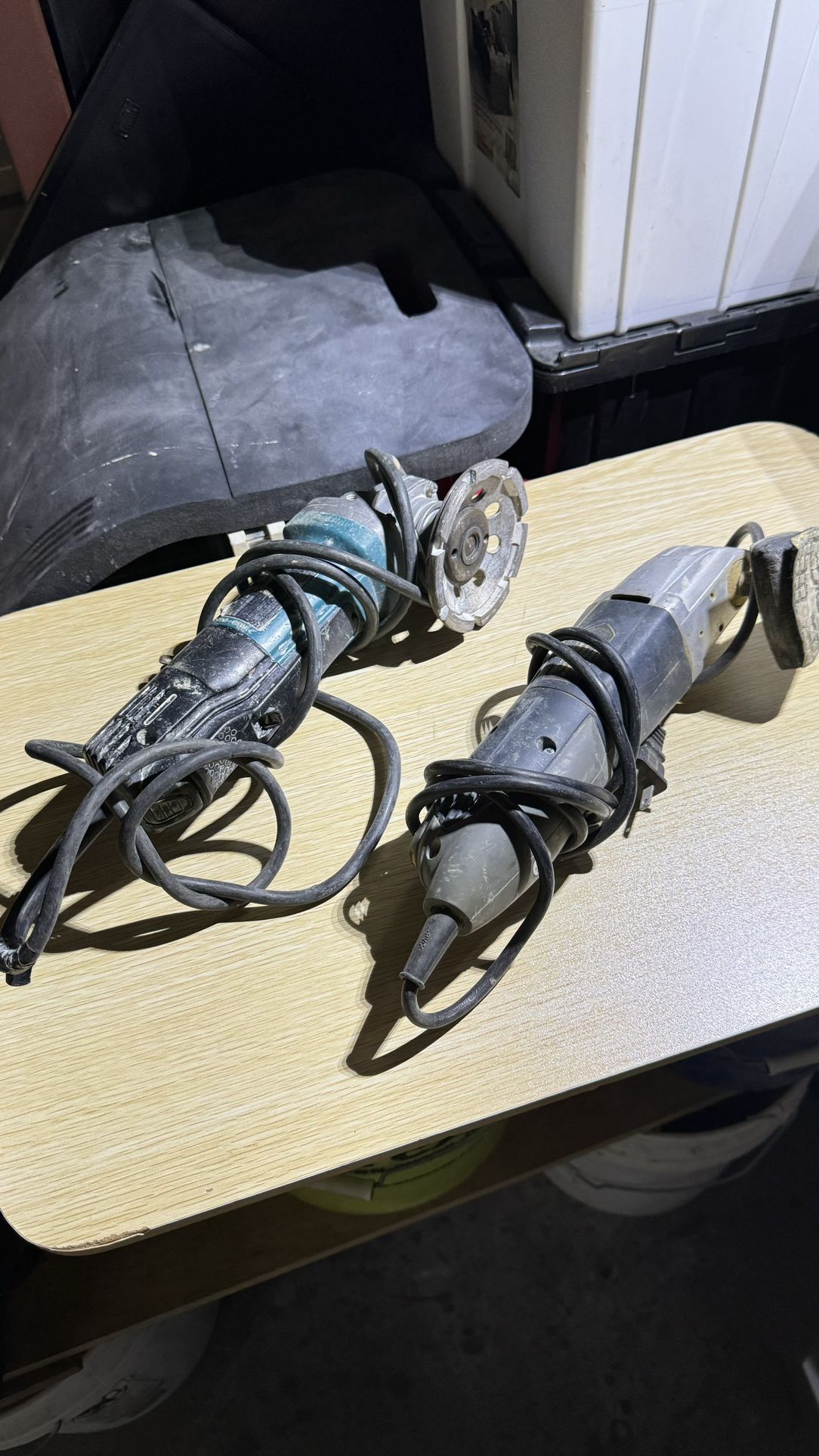 Makita Grinder (both
