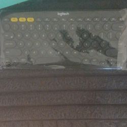 Logitech  K380 Keyboard Wireless Bluetooth Multi-Device
