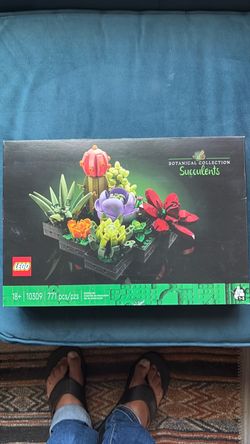 LEGO Botanical Collection Succulents Set 10309