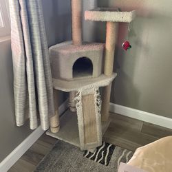 Cat tree