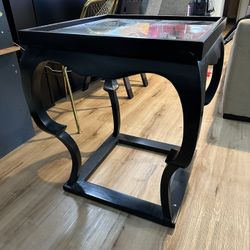Mid Century Modern End Table (2)