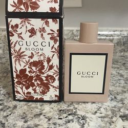 Gucci Bloom Pink