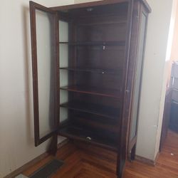 Antique Cabinet Display With Key