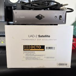Universal Audio UAD-2 Satellite Thunderbolt 3 OCTO Core Desktop DSP Accelerator 2019 - Present - Gray