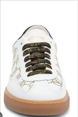Valentino Women size 7.and 8