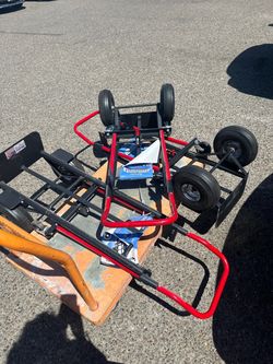 NEW Milwaukee 800 Ibs. Capacity 2-in-1 Convertible Hand Truck