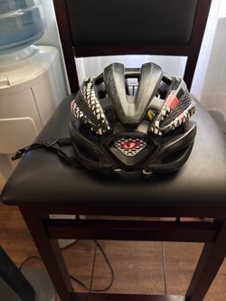 Giro Synthe mips Helmet