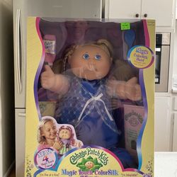 2006 Cabbage Patch Kid Magic Touch ColorSilk Blonde Hair Blue Eyed Girl NIB