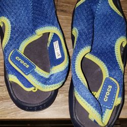 Crocs 