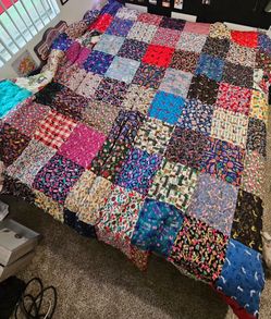 Handmade Double-Sided Sewing Theme Rag Quilt - King+ Size 96" x 96"