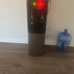 Primo Water Dispenser 