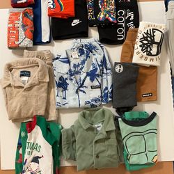 Toddler size 4t sets 9 sets: 7 shirt and short sets 2 pj sets