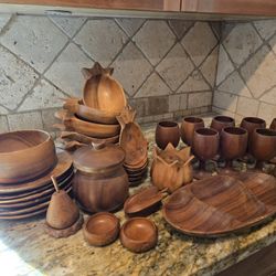Wooden Dish Set