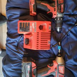Milwaukee Drill Set