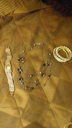 Macys 3 piece set with watch