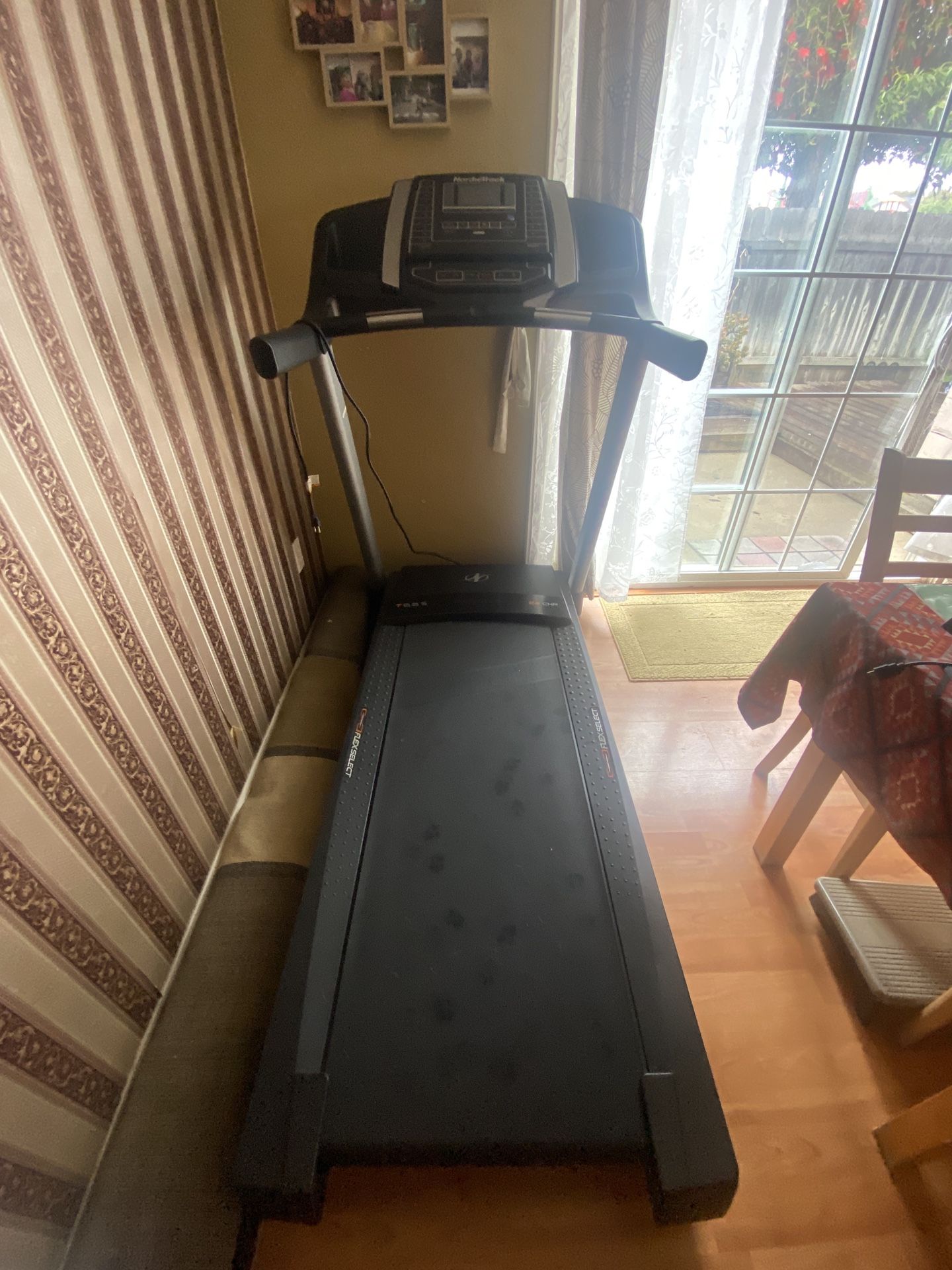 NordicTrack Flex Select Treadmill Only Used A Few Times