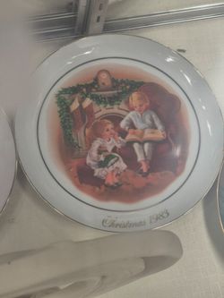 Christmas 1983 Collector Plate