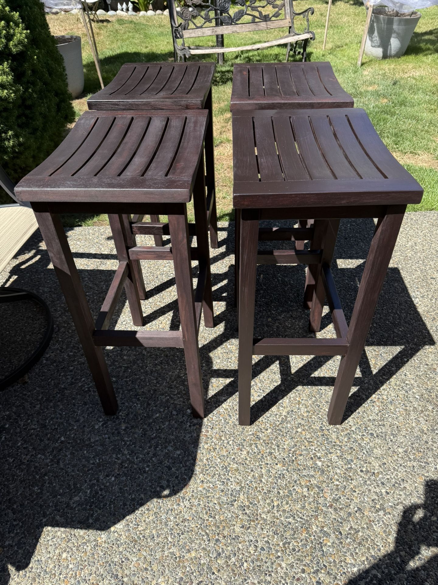 4 Tall Wood Bar Stools *like new*