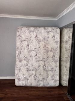 Queen mattress