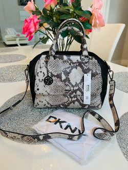 Exclusive Original New with Tags Dkny Fashion Bag