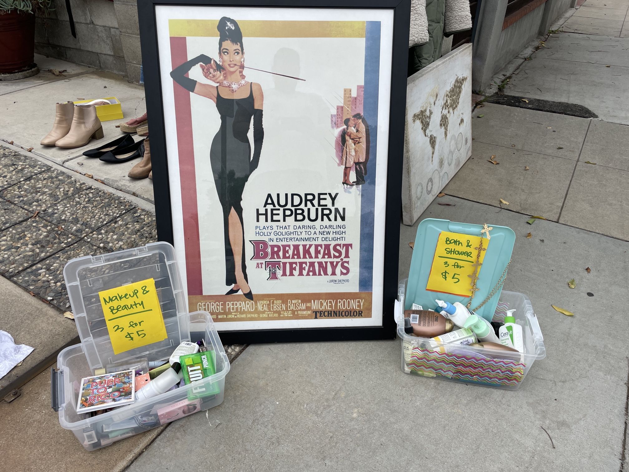 last hours of our yard sale in east LA (Whittier/Atlantic)