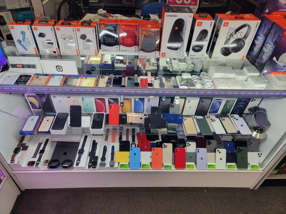 Iphone (Unlock Fix Buy Sell And Trade On The Spot 👍