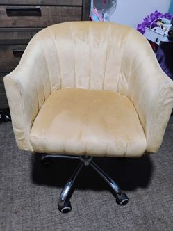 Champagne color vanity/desk chair