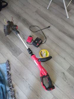 Electronic craftsman weed Wacker, line included.