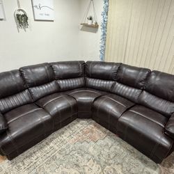 Sectional Recliner