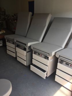 Midmark medical exam table