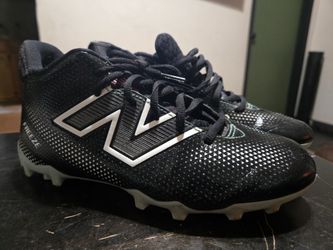 New Balance FreezeLX V5 lacrosse cleats.