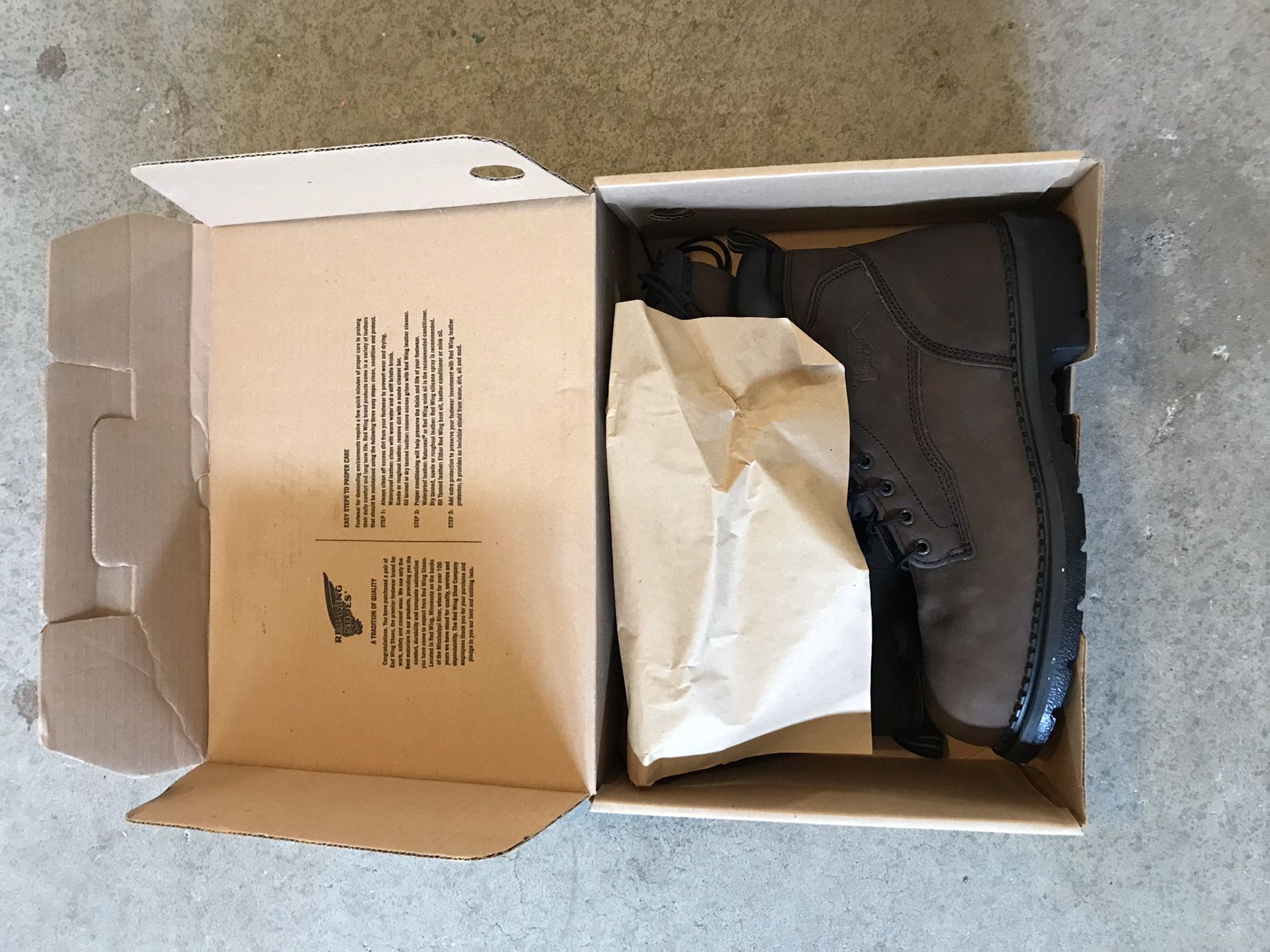 New Redwings Waterproof Work boots sz 13